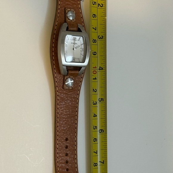 Fossil Watch with leather band - Picture 4 of 6